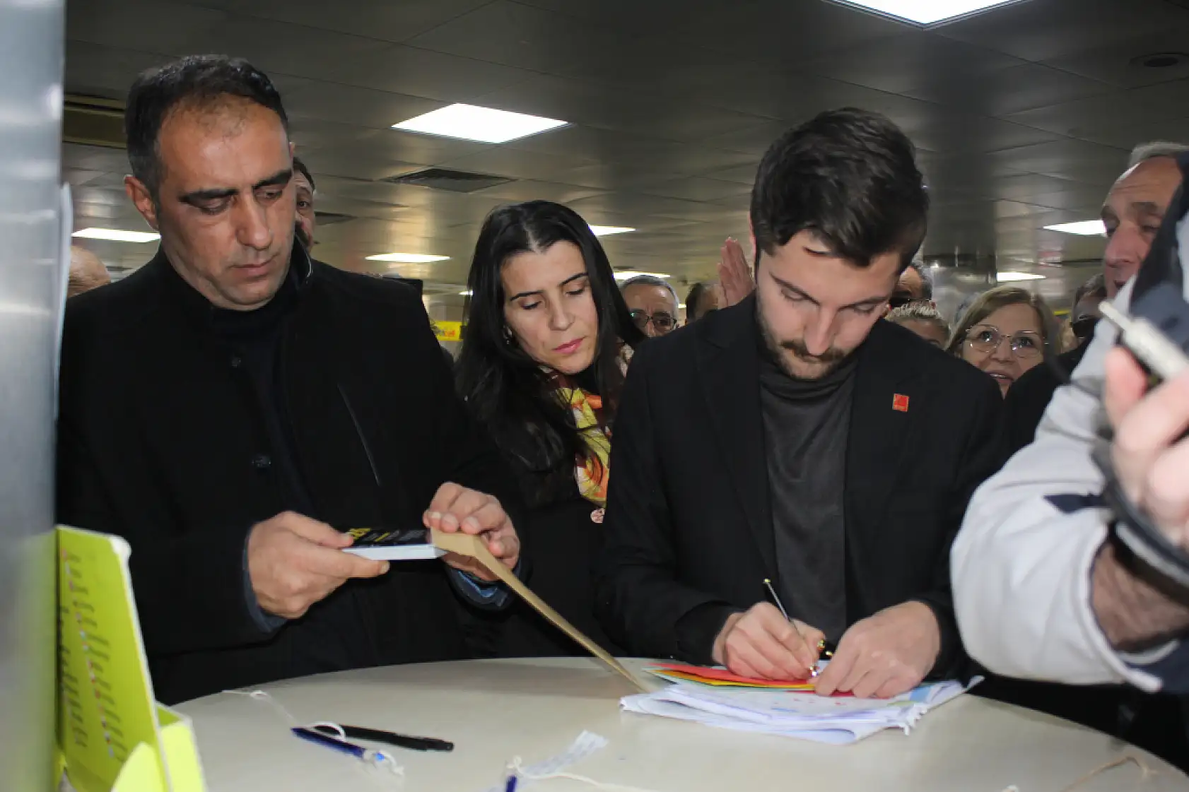 CHP Samsun'dan Sert Mesaj: 'Adalet Tutsak Edilemez, Sandık Gelecek!'