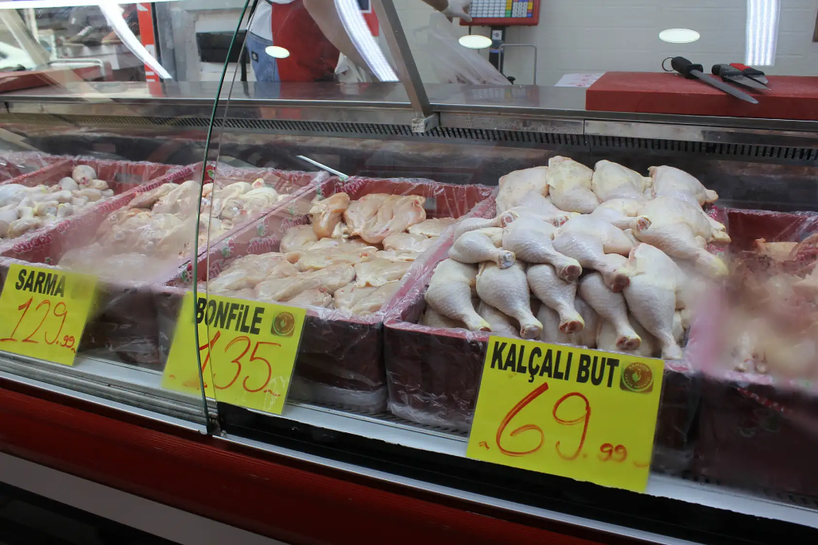 Okul ve Balık Sezonu Tavuk Satışlarını Vurdu