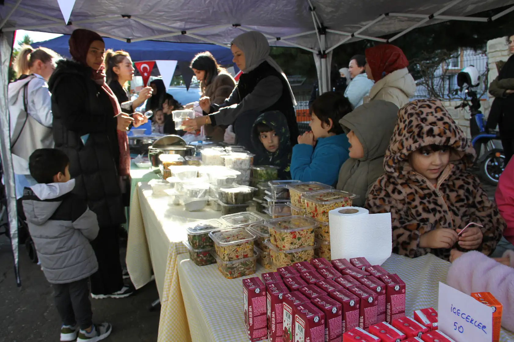 Nene Hatun Anaokulu'ndan Gazze'ye yardım kermesi