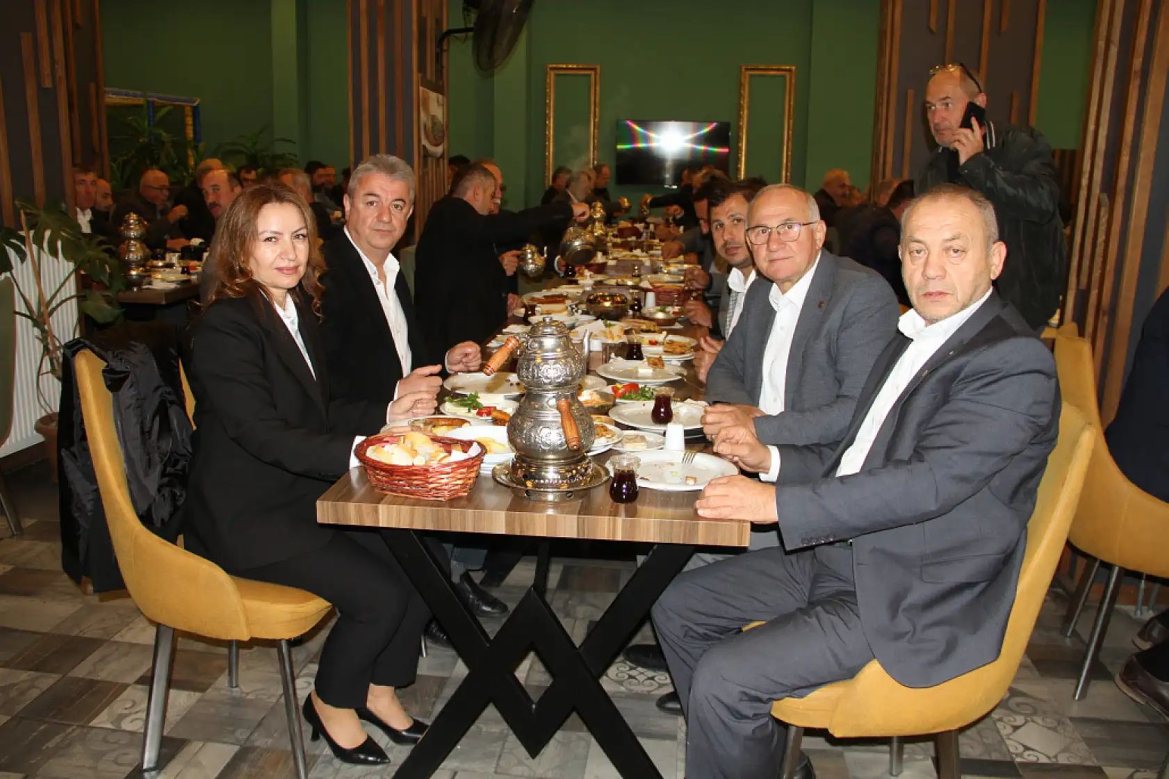 Çarşamba'da Muhtarlar kahvaltıda bir araya geldi