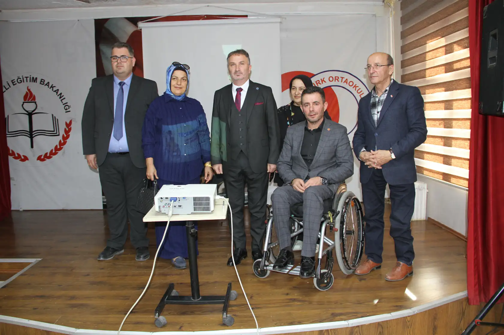 Engelleri empati ile aştılar! Çarşamba'da 'Empati Köprüsü' etkinliği