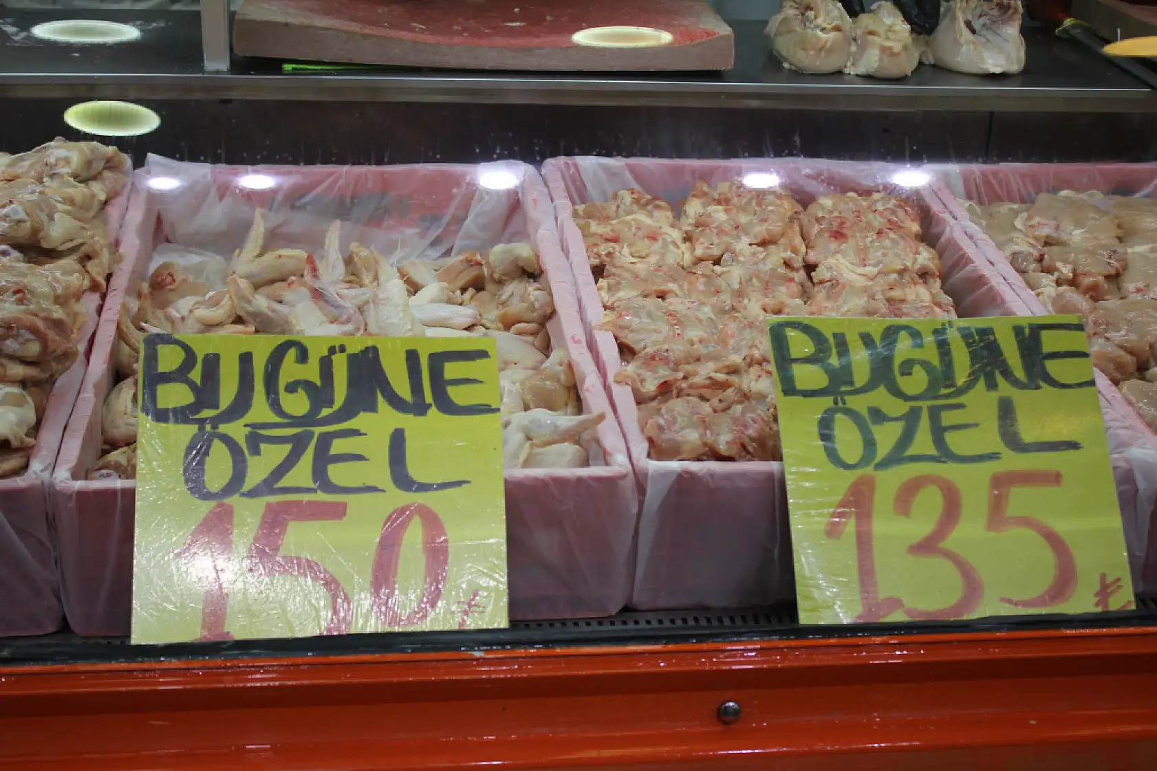 Balık sezonu açıldı tavuk satışlarında düşüş var mı?