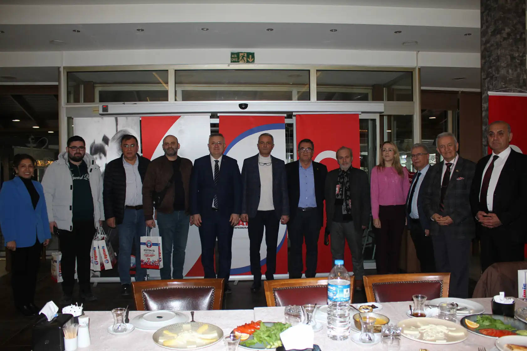 Eğitim-İş'ten Gazetecilere Anlamlı Buluşma 'Gerçek Basına İhtiyacımız Var'