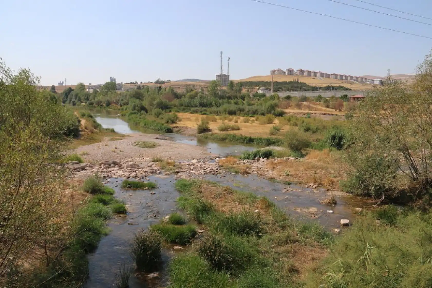 Türkiye'nin en uzun nehri alarm veriyor