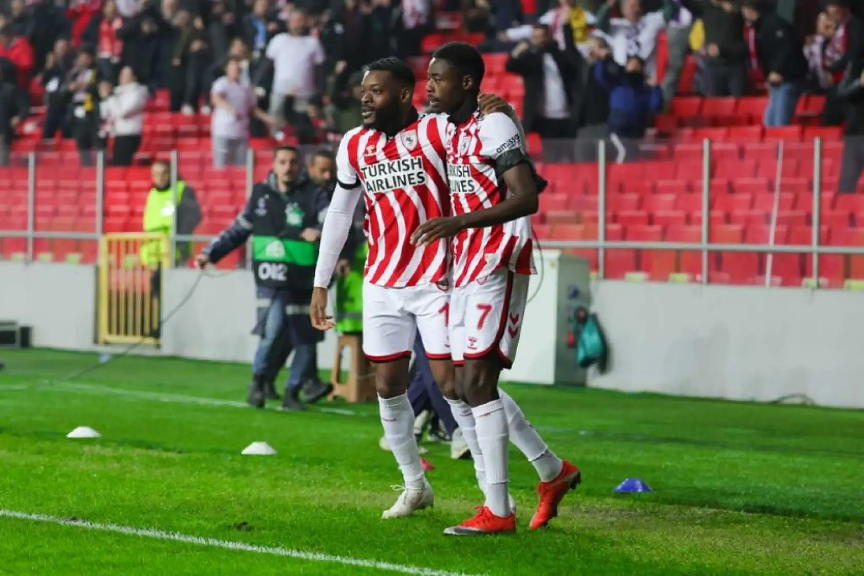 UEFA Konferans Ligi'nde Tarihi Gece! Mainz – Samsunspor Maçı Ne Zaman, Saat Kaçta, Hangi Kanalda?