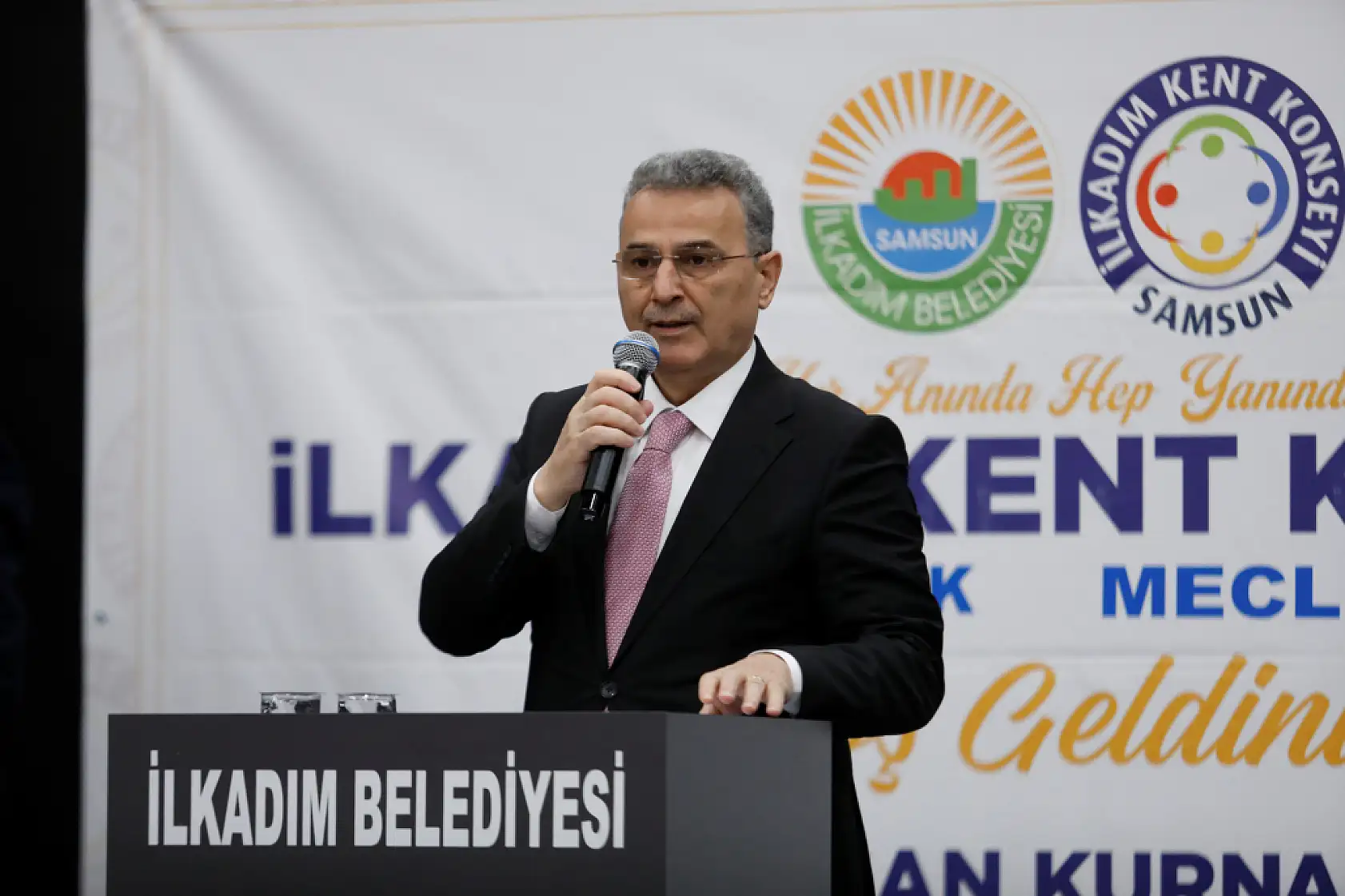 İlkadım'da seçimle oluşturulan Çocuk Meclisi genel kurulu yapıldı