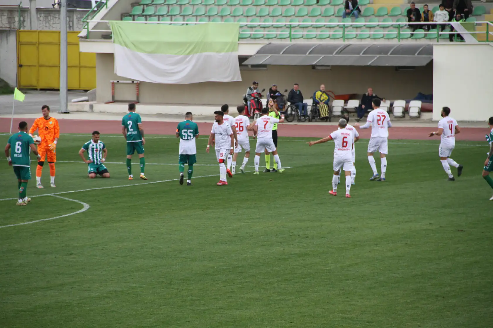 Çarşambaspor Turhal engelini tek golle geçti