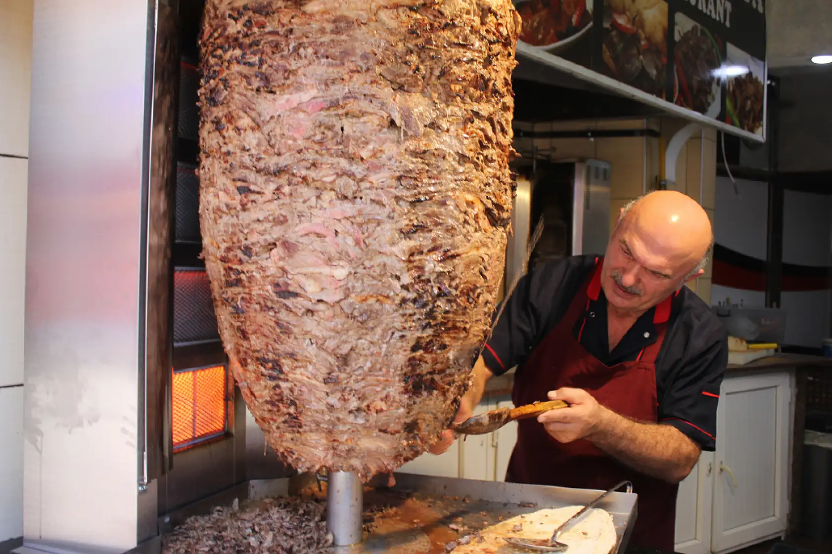 Samsun'da Lezzetin Yeni Adresi: Dönerci Baba 'Samsun'un tek lezzeti biziz'