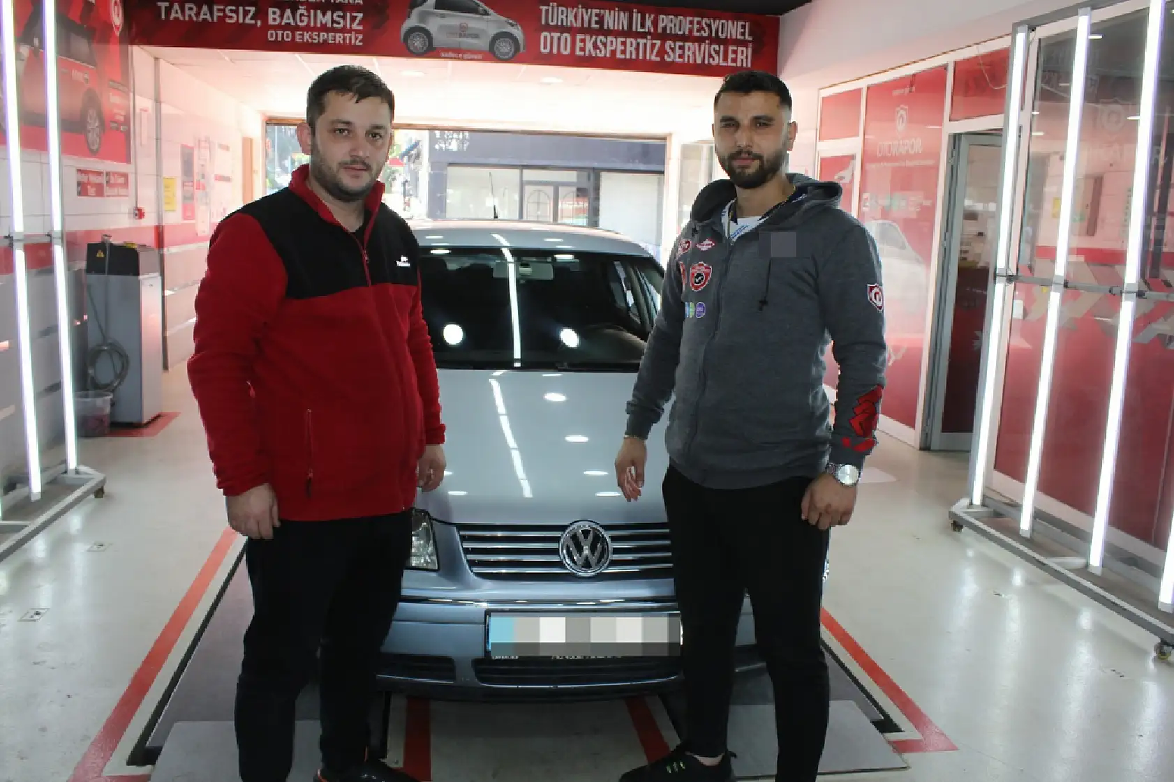 Aman Dikkat Uzmanı Uyardı: Tek Parça Diye İki Parça Araba Almayın