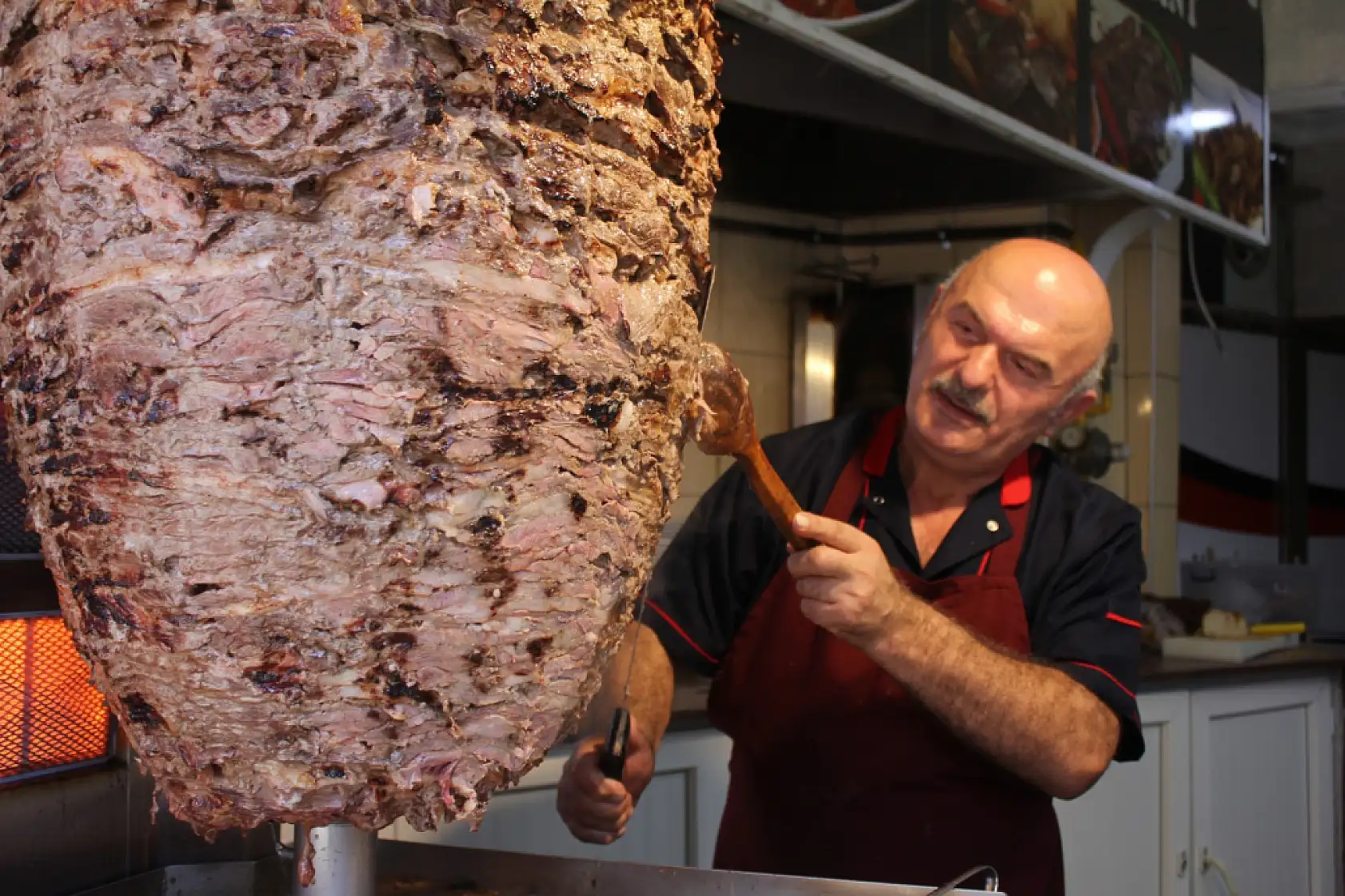 Samsun'da Et Dönere Yeni ve Ekonomik Tat: Dönerci Baba