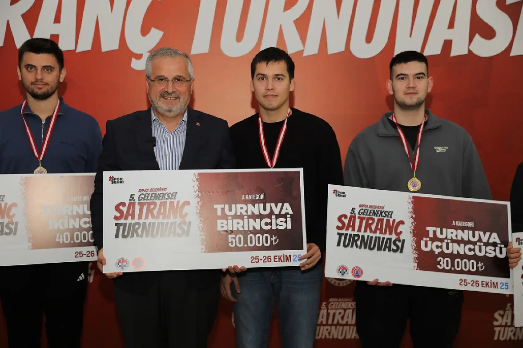 Satranç tutkunların adresi Bafra oldu