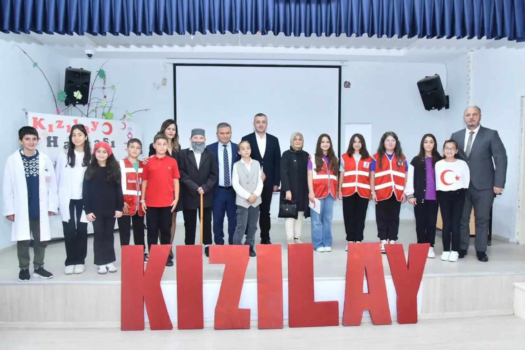 Tekkeköy'de Kızılay Haftası kutlandı