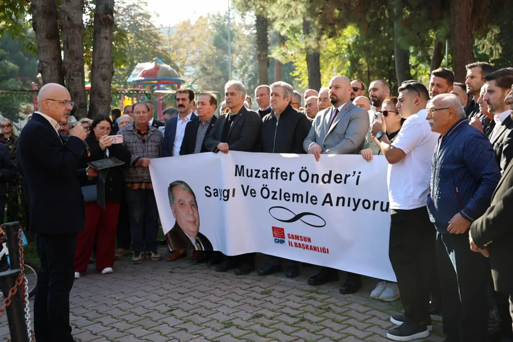 Muzaffer Önder, vefatının 20. yılında saygı ve özlemle anıldı
