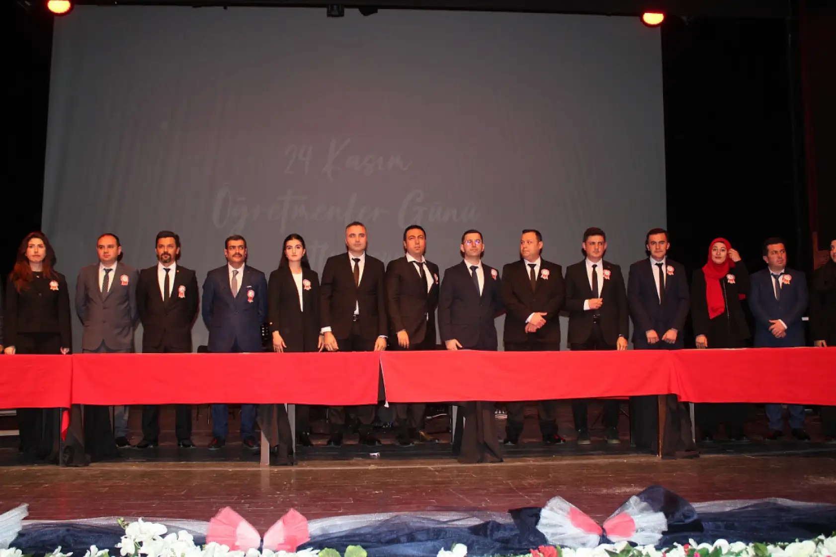 Fotoğraf Sergisi, Konuşmalar, Meslek Yemini…  Samsun'da Öğretmenler Günü Böyle Kutlandı