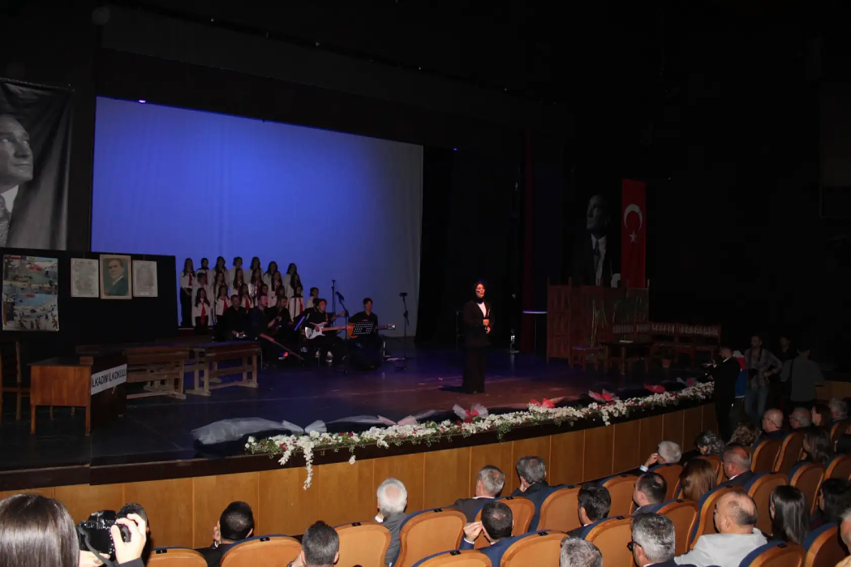 Fotoğraf Sergisi, Konuşmalar, Meslek Yemini…  Samsun'da Öğretmenler Günü Böyle Kutlandı