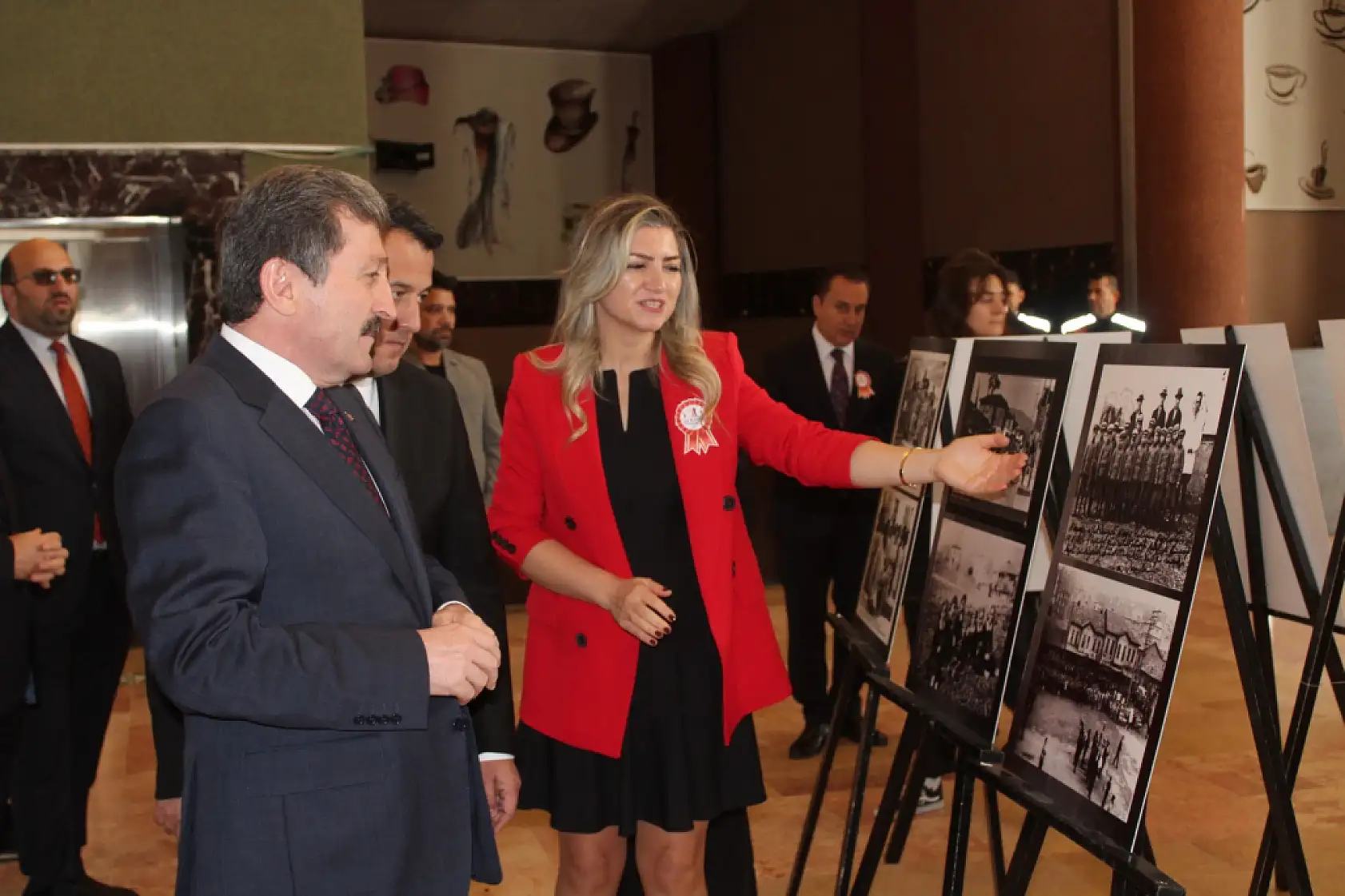Fotoğraf Sergisi, Konuşmalar, Meslek Yemini…  Samsun'da Öğretmenler Günü Böyle Kutlandı