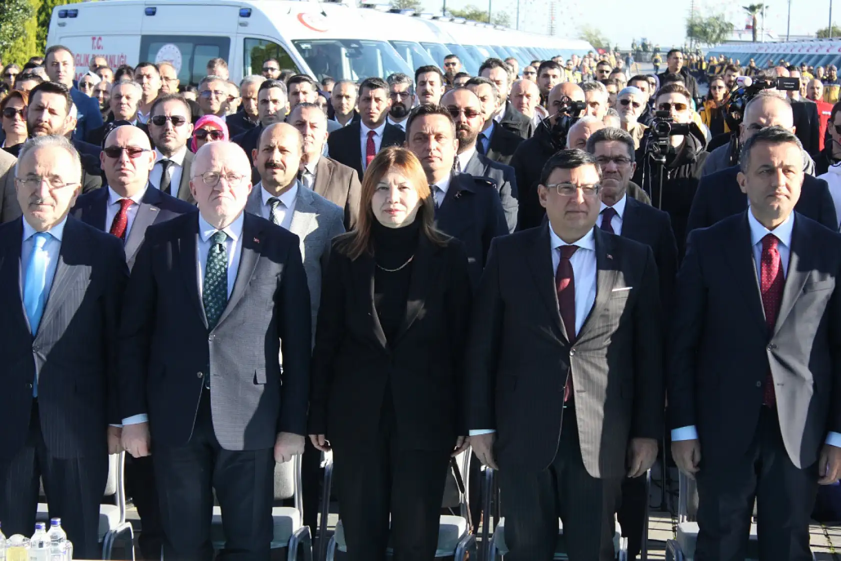 Türkiye'de Bir İlk: 100 Ambulans Aynı Anda Hizmete Girdi