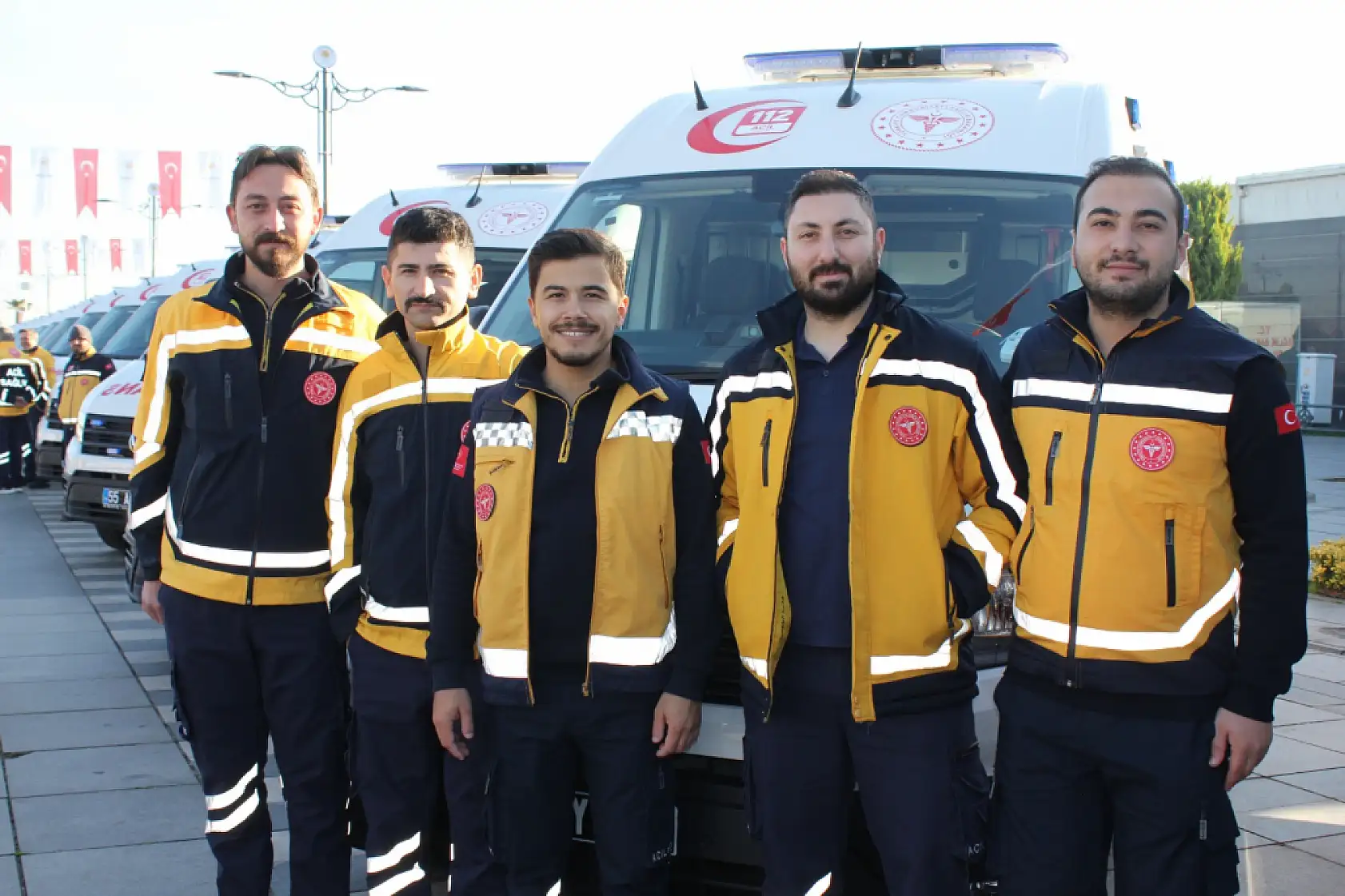Türkiye'de Bir İlk: 100 Ambulans Aynı Anda Hizmete Girdi
