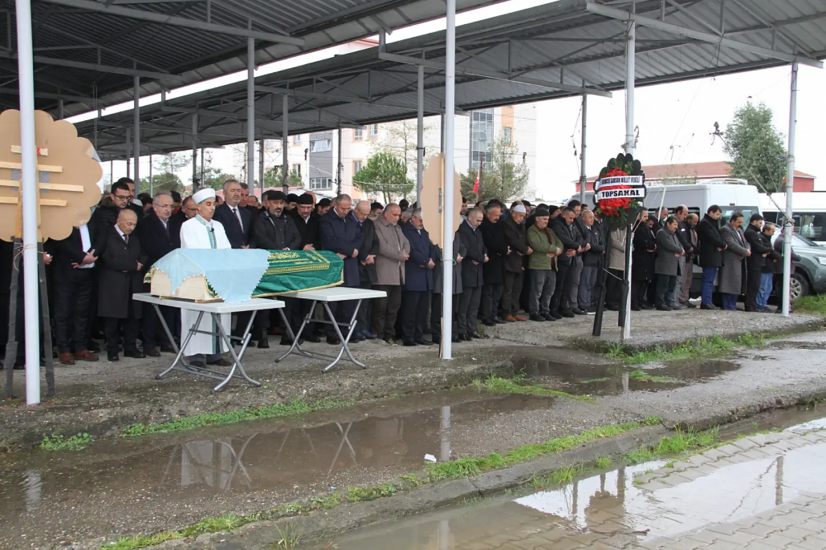 Başkan Şencan'dan Kızına Son Görev