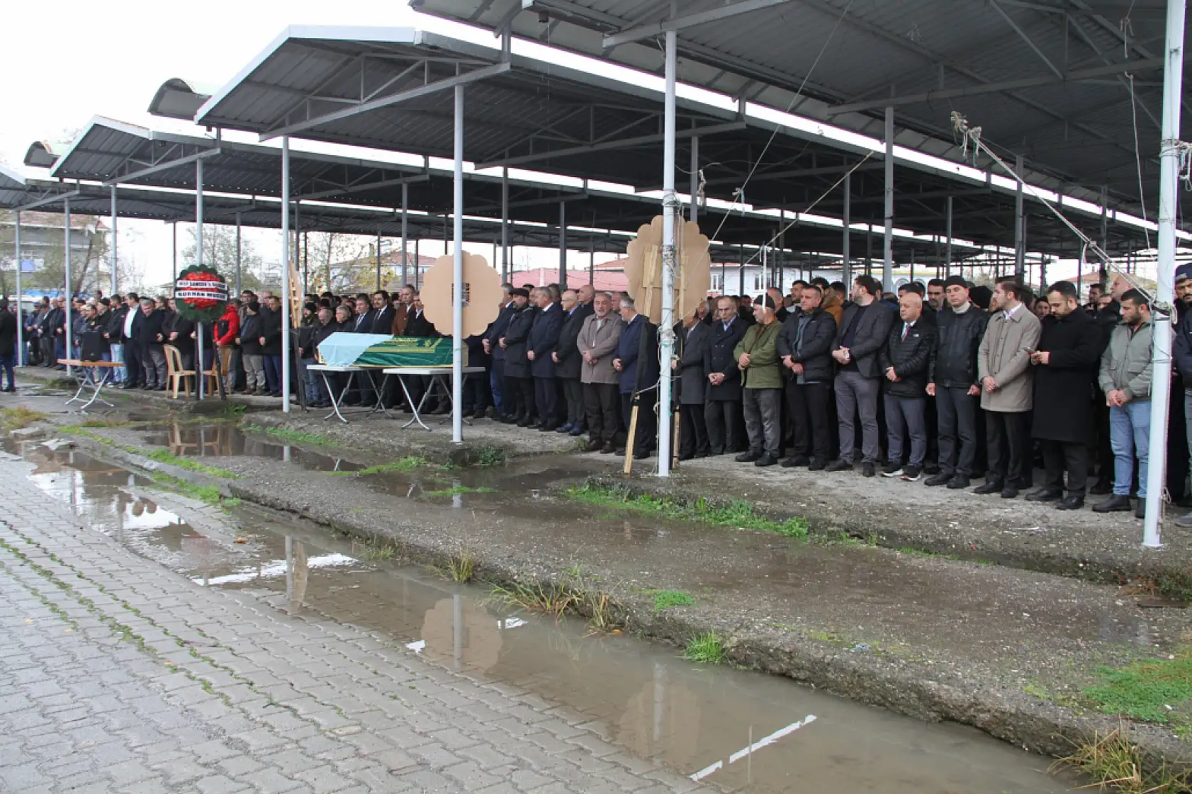 Başkan Şencan'dan Kızına Son Görev