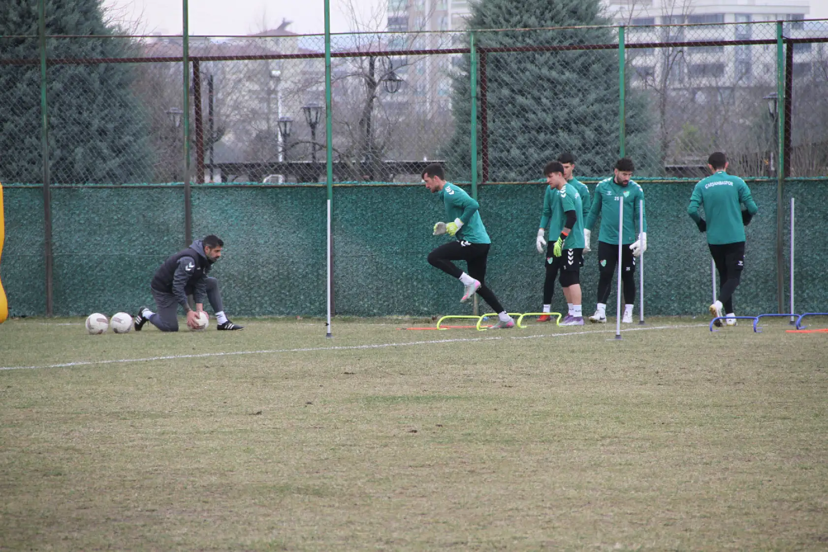 Yeşil-Beyazlılar Kenetlendi: Çarşambaspor Final Yürüyüşünde