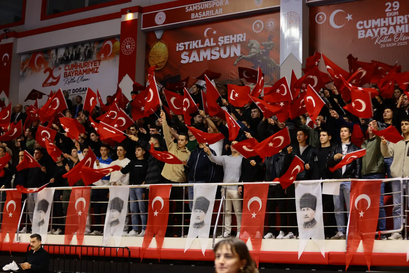 Başkan İhsan Kurnaz: 'Cumhuriyetimizin 102. Yılını Coşkuyla Kutladık'