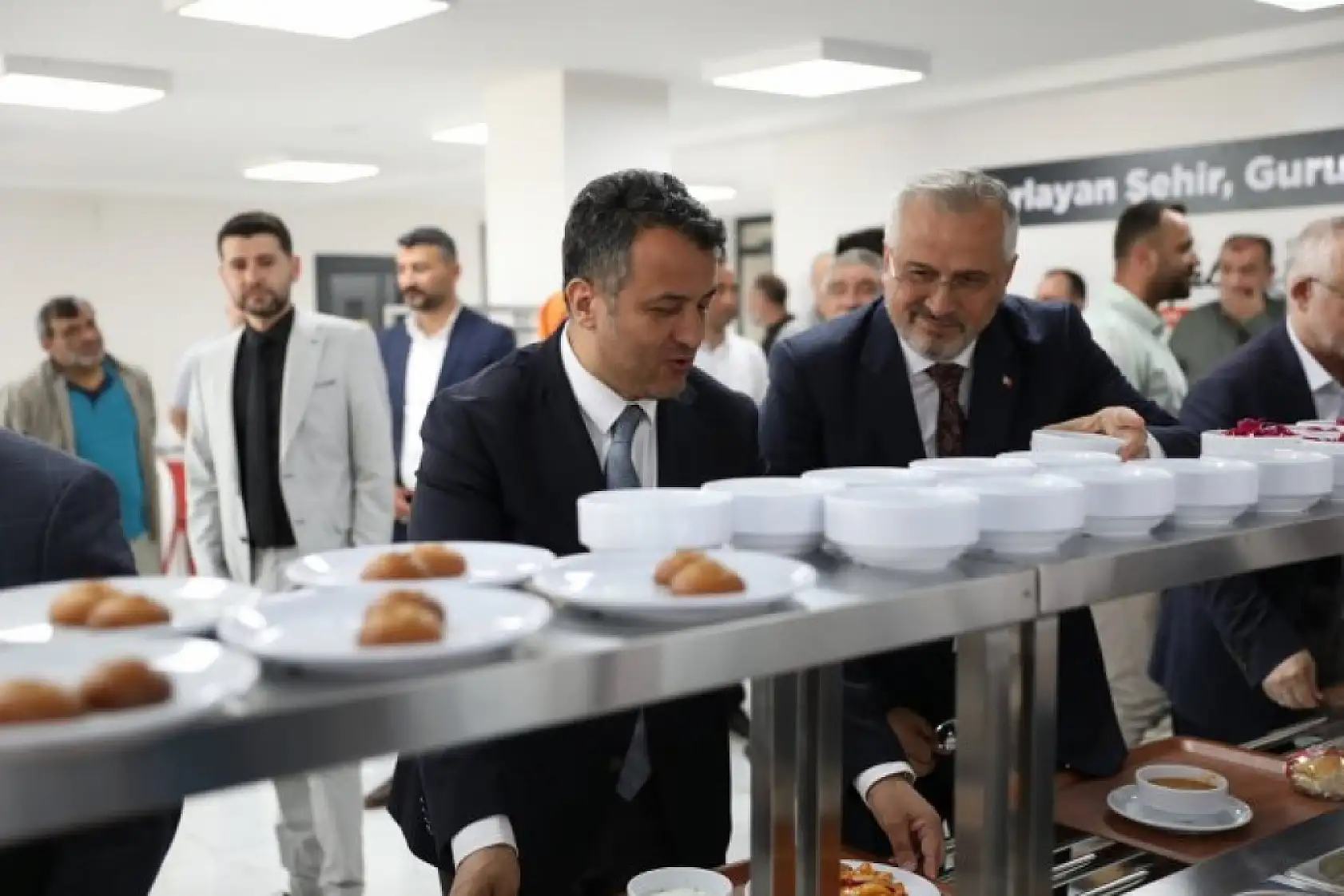 Çarşamba'ya 153 Restoran gelmeli mi?