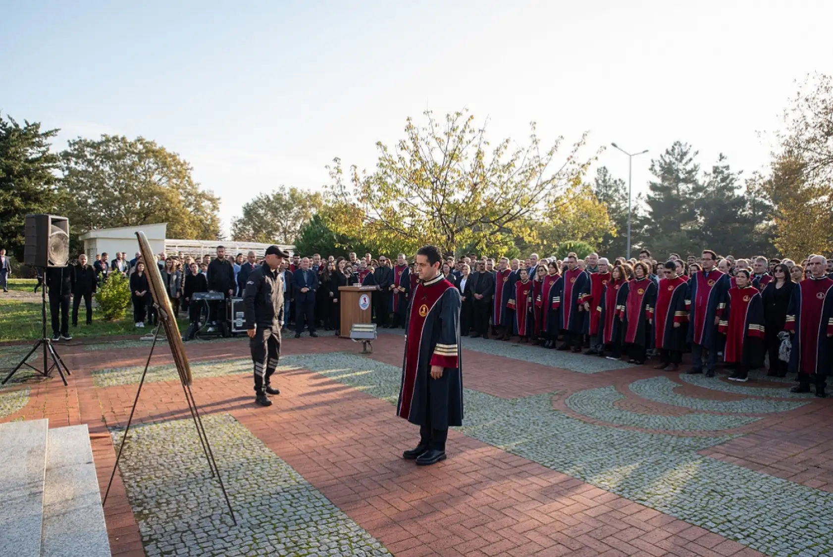 OMÜ'de 10 Kasım Töreni: Atatürk, 87. Ölüm Yıl Dönümünde Saygıyla Anıldı