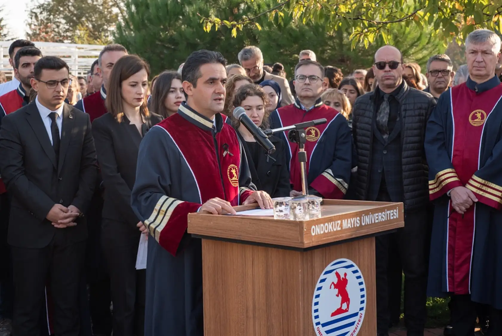 OMÜ'de 10 Kasım Töreni: Atatürk, 87. Ölüm Yıl Dönümünde Saygıyla Anıldı