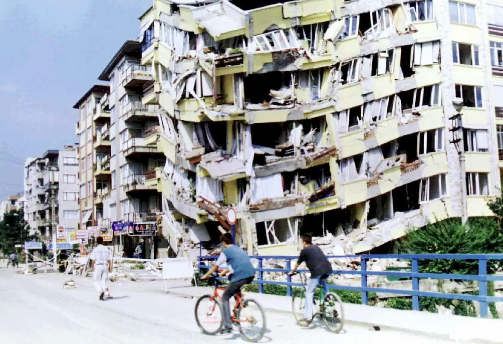 26 yıllık afet karnesi