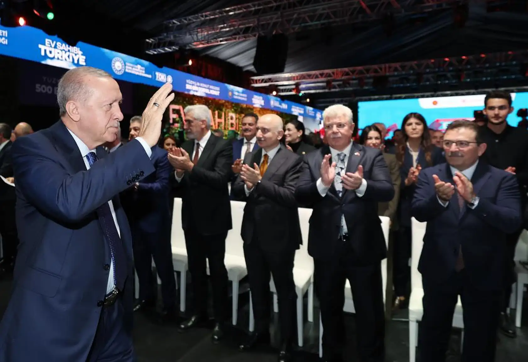 Cumhurbaşkanı Erdoğan 'Yüzyılın Konut Projesi'nin detaylarını açıkladı