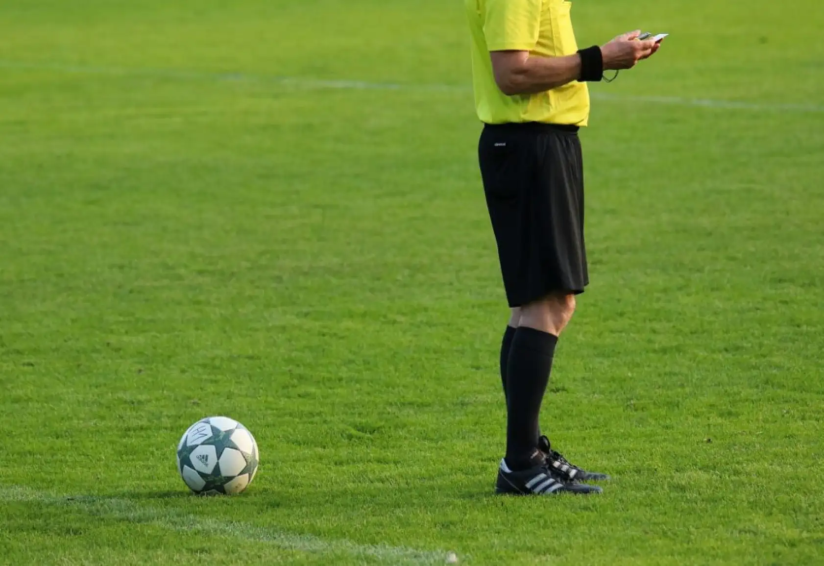 Bahis oynayan hakemler ne ceza alacak?