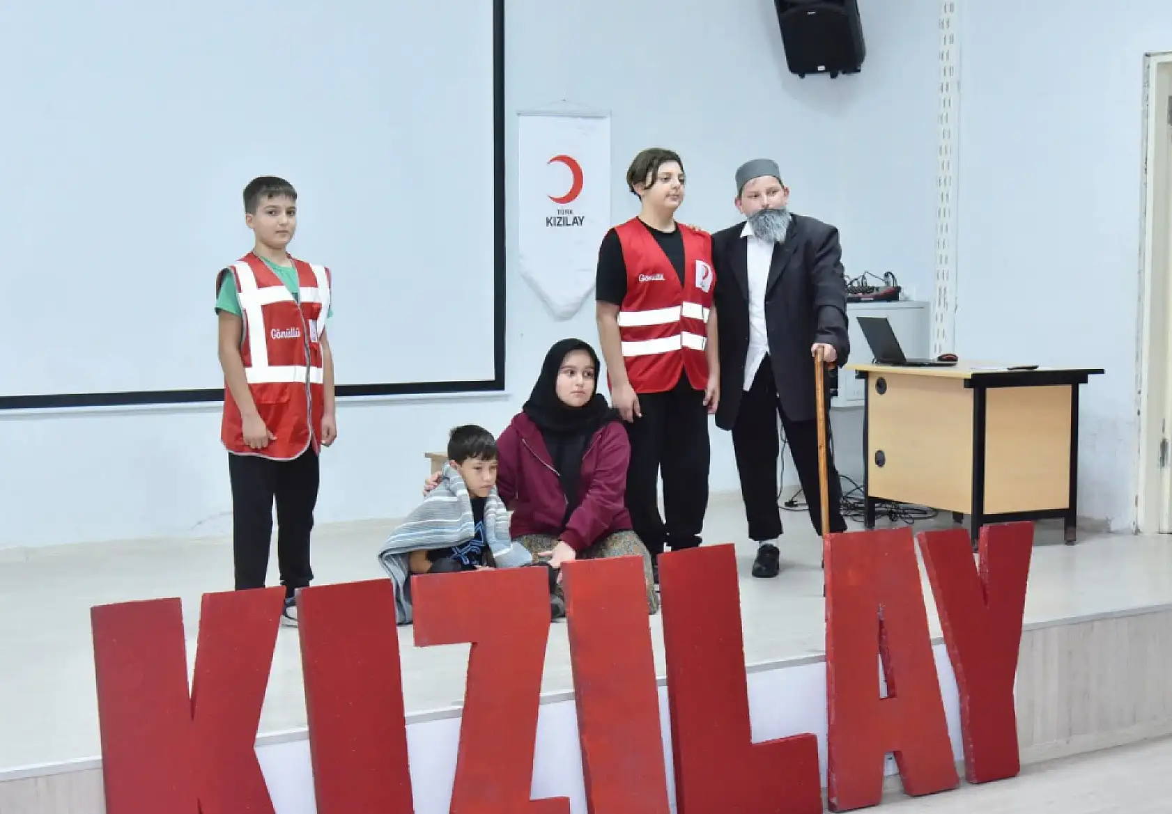 Tekkeköy'de Kızılay Haftası kutlandı