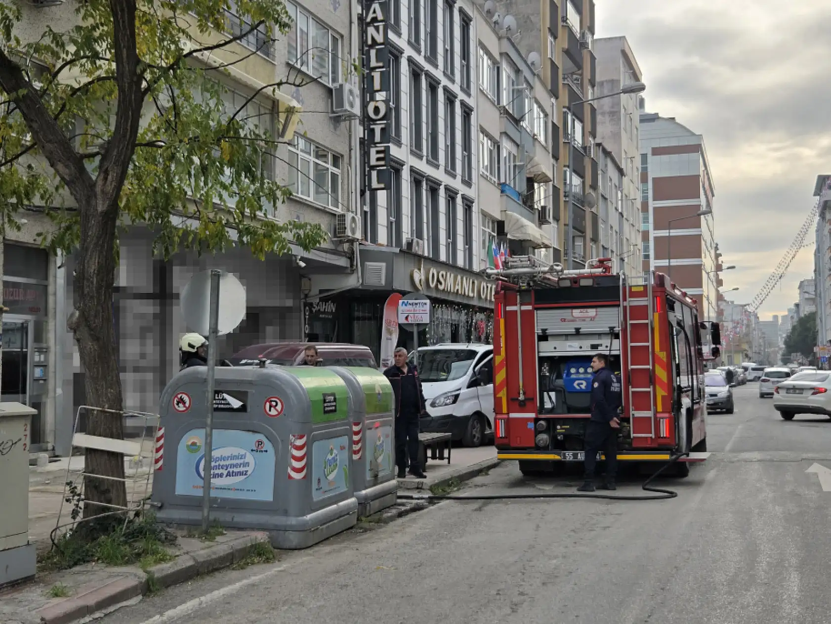 İlkadım'da çöp konteyneri yangını