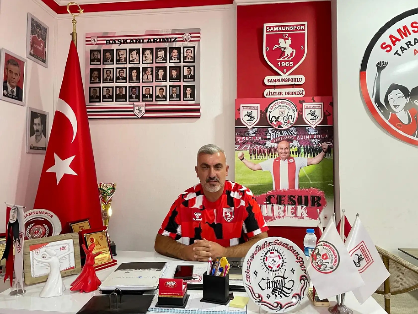 650 metre kumaşla hazırlanan Samsunspor bayrağı tribünleri süsleyecek