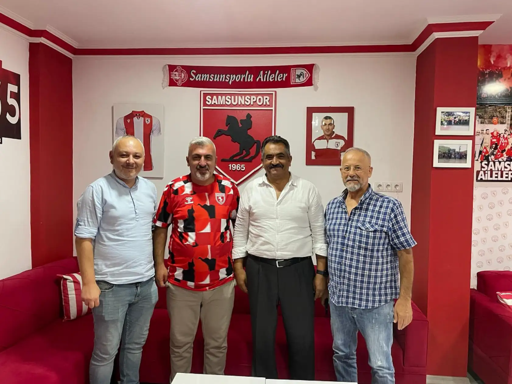 650 metre kumaşla hazırlanan Samsunspor bayrağı tribünleri süsleyecek