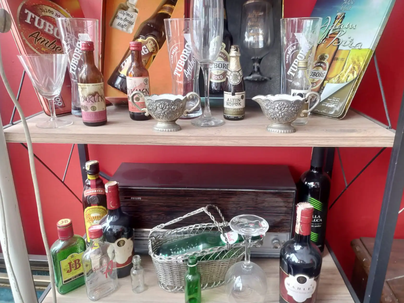 'Antika bulaşıcı bir hastalıktır'