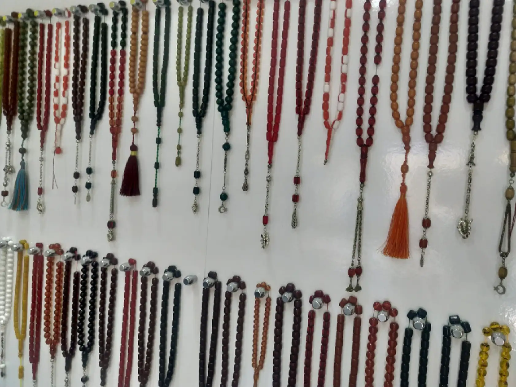 'Tespih Parmak Ucundaki Huzurdur'