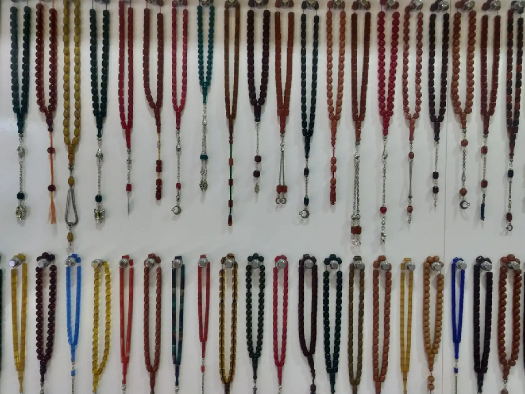 'Tespih Parmak Ucundaki Huzurdur'