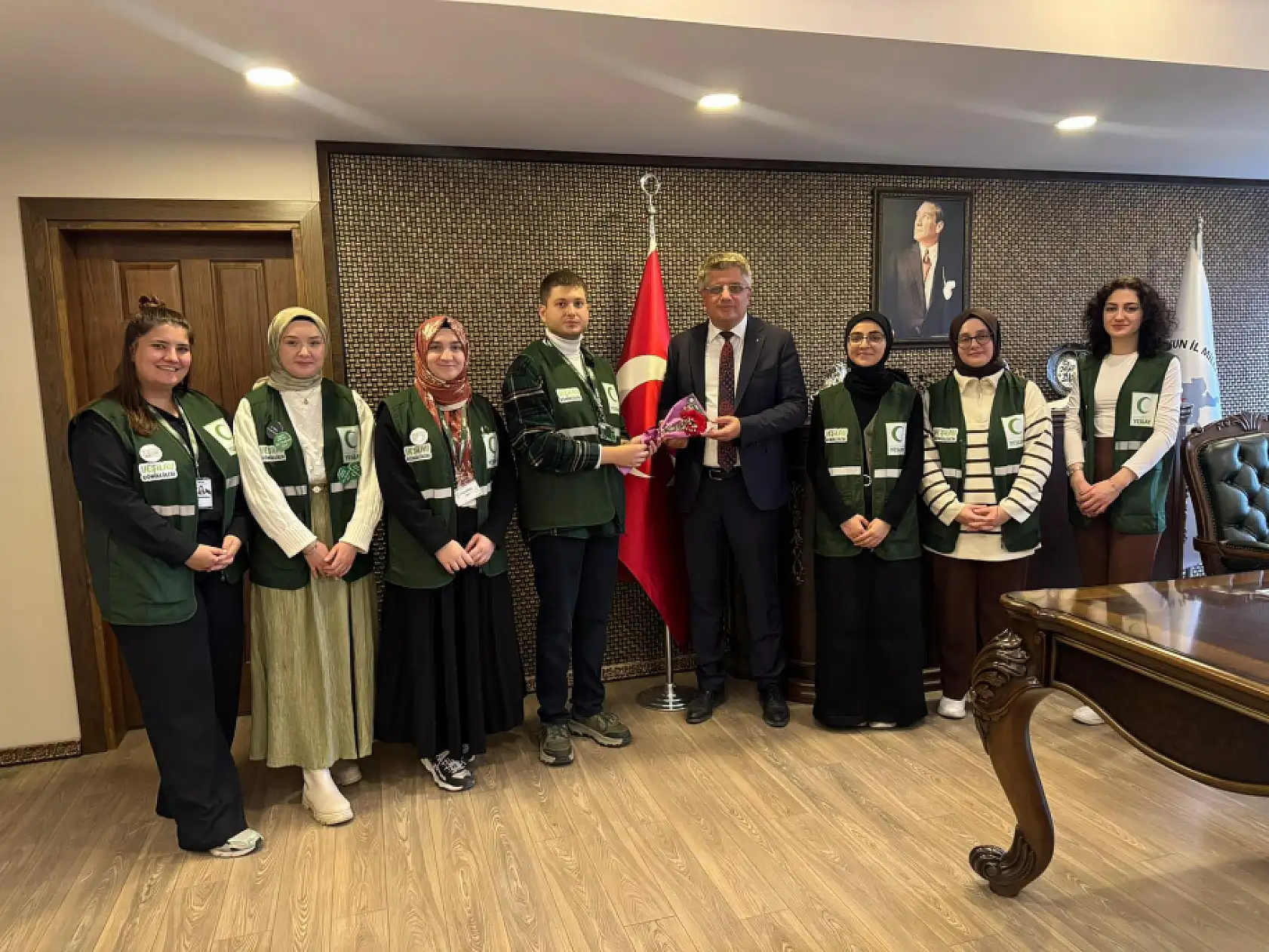 Samsun'da Yeşilay 24 Kasım Öğretmenler Günü ziyareti düzenledi