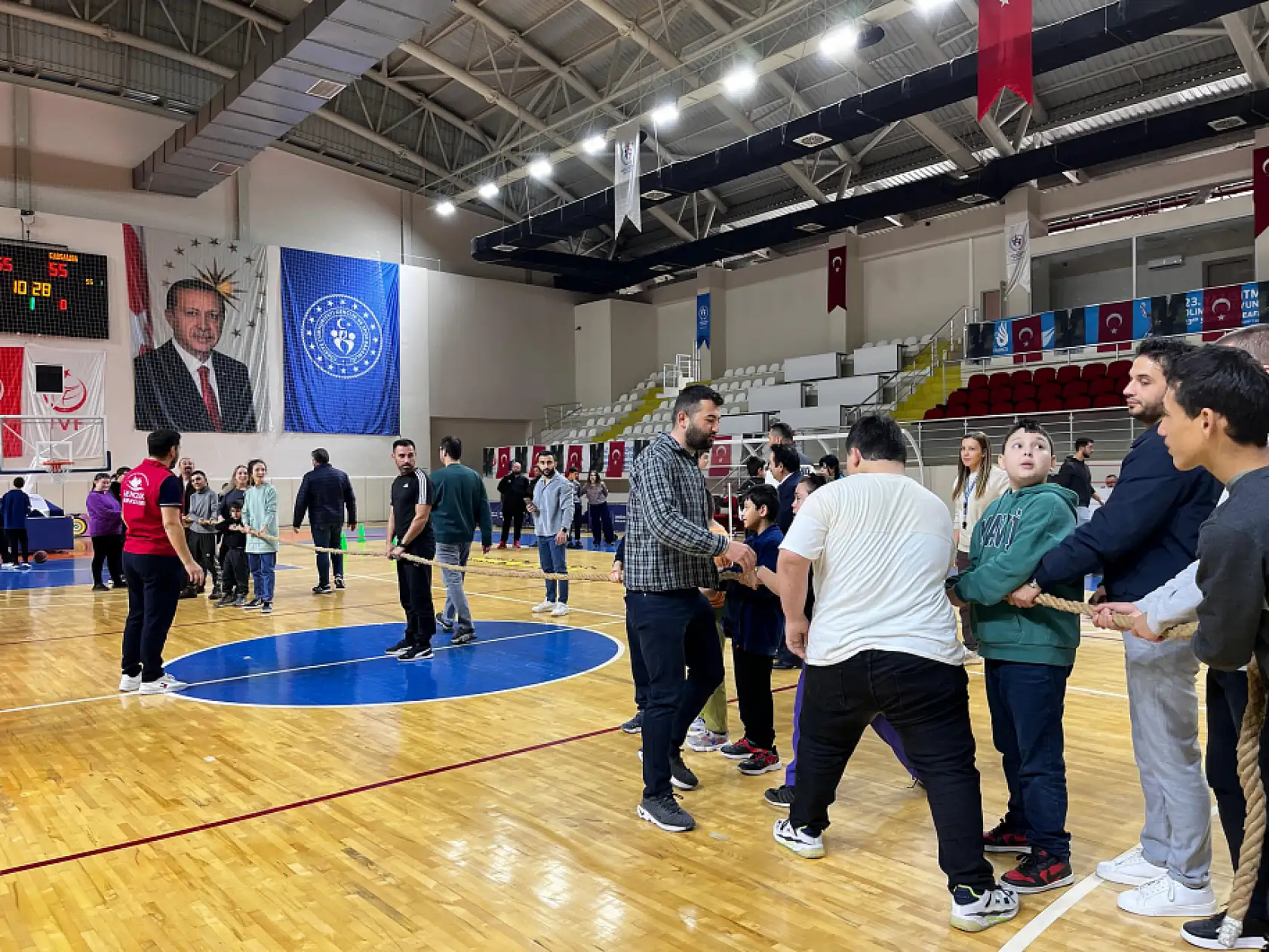 Özel Gereksinimli Öğrenciler Sporla Buluştu