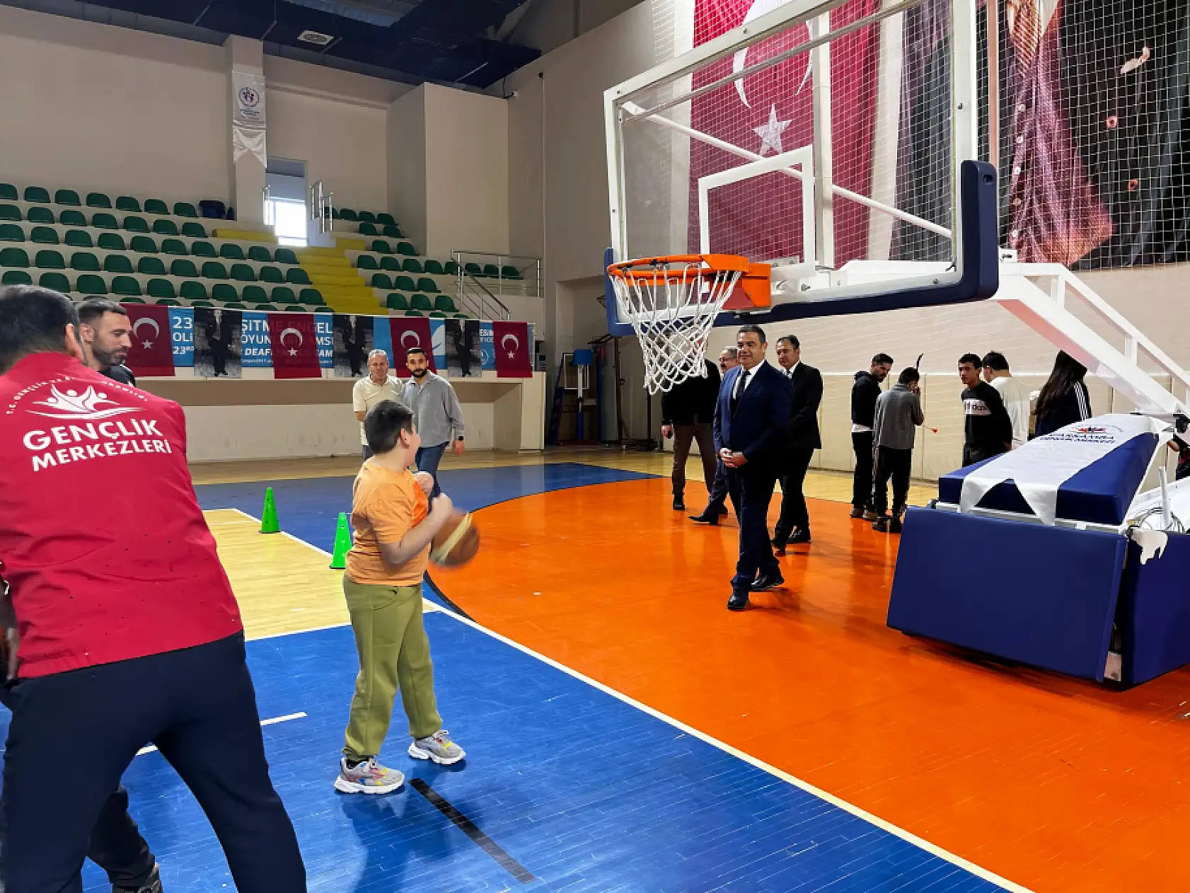 Özel Gereksinimli Öğrenciler Sporla Buluştu