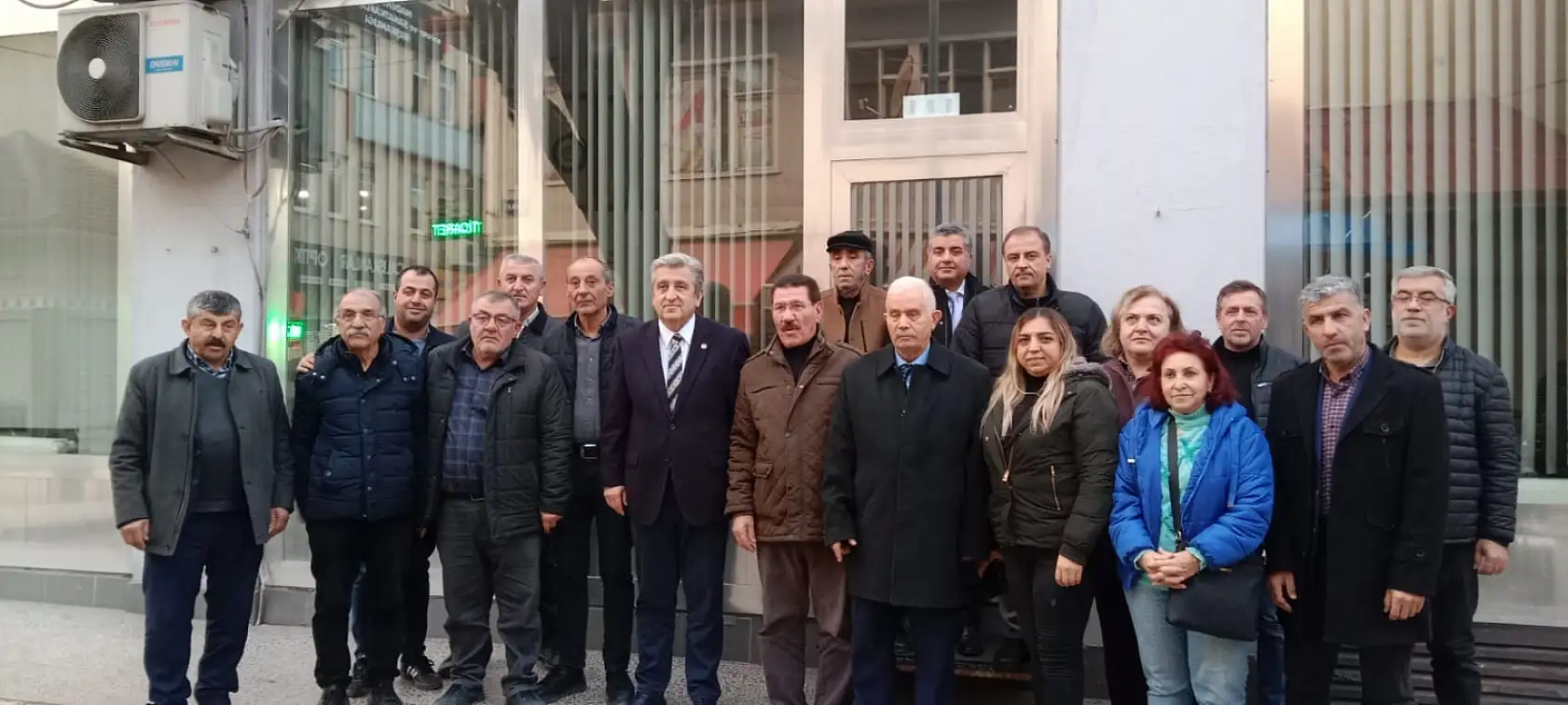 CHP Samsun Milletvekili Çan Vezirköprü'de ziyaretlerde bulundu