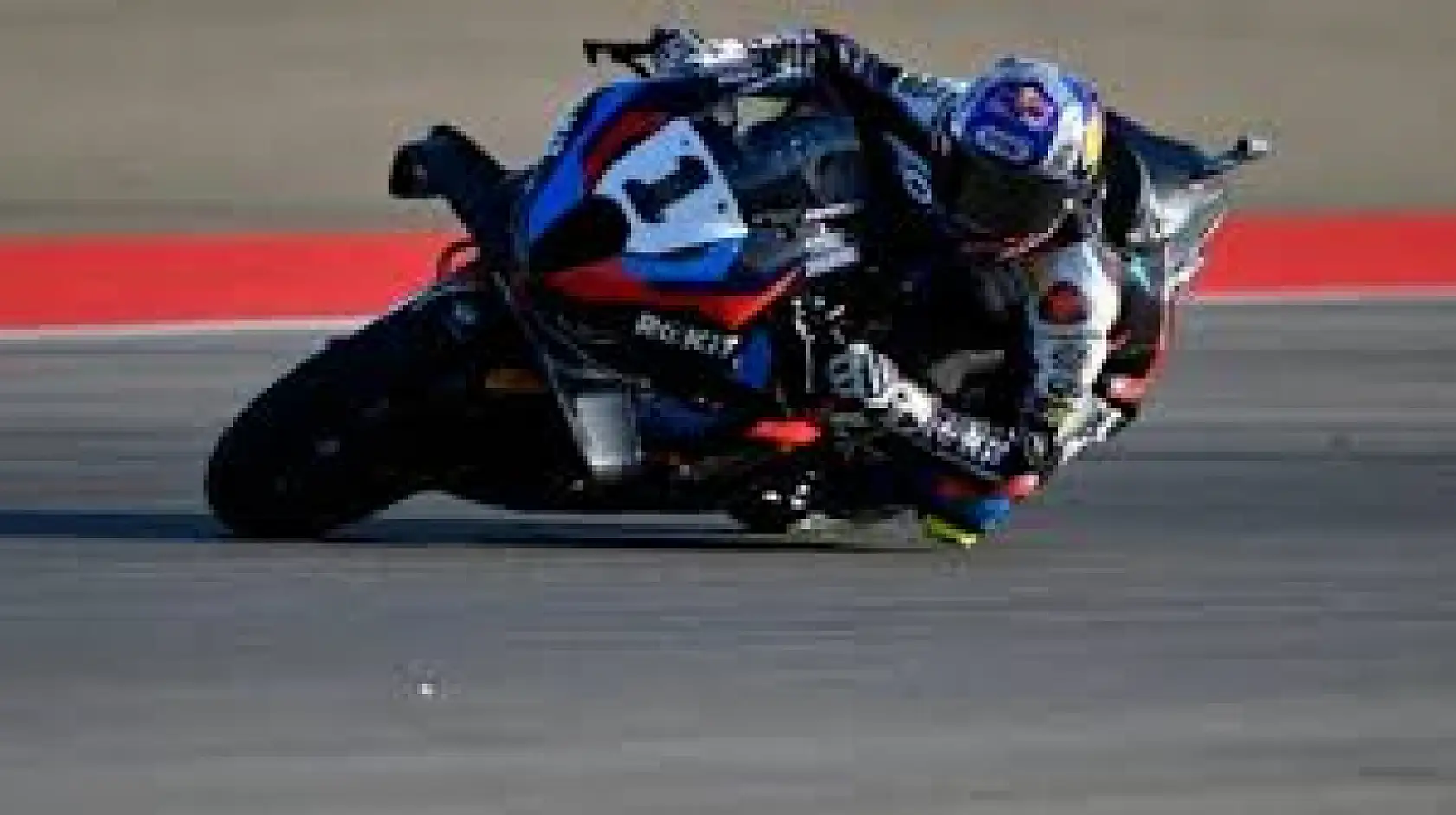 Toprak Razgatlıoğlu, İspanya'da cumartesi günü 3'üncü dünya şampiyonluğunu ilan edebilir