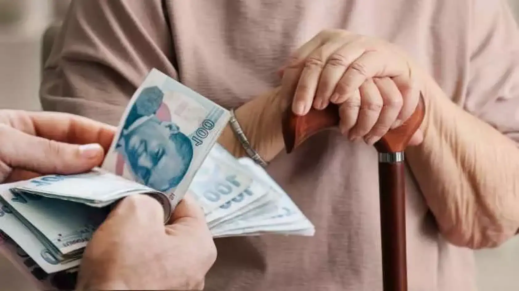 Zamlı emekli maaşları için tarih belli oldu! İşte zamlı maaşların yatacağı tarih