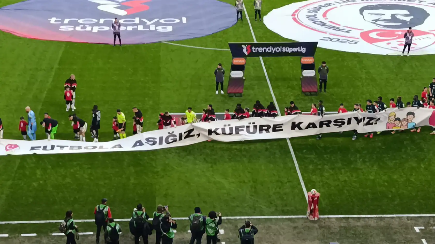 Samsunspor ile Kocaelispor kozlarını paylaşıyor