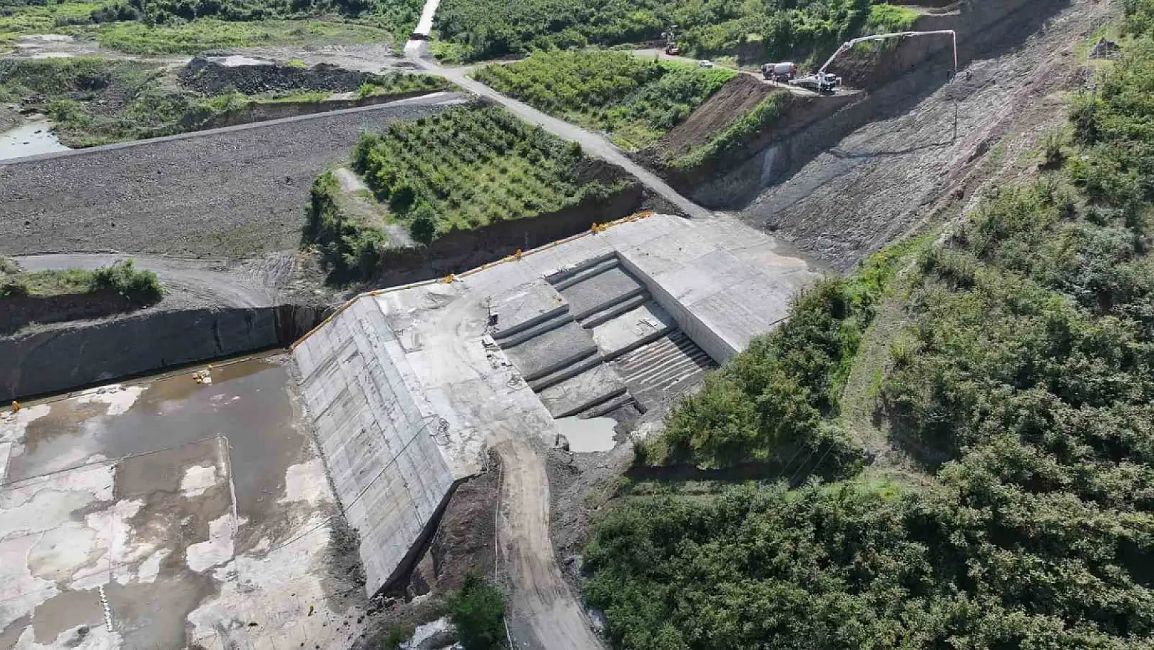 Salıpazarı Barajı 8 Yıldır Bitmedi DSİ'ye sorduk şok cevap  'Bizim bilgimiz olmaz? '