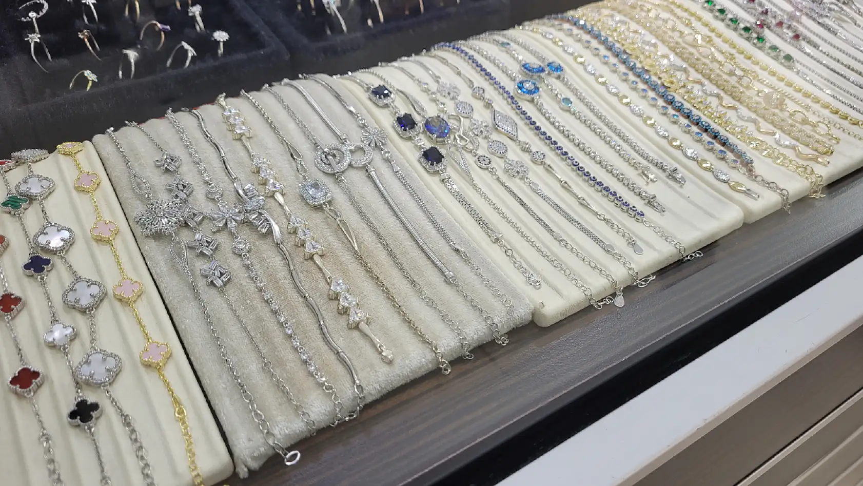 Gümüş, altına alternatif yatırım aracı oldu