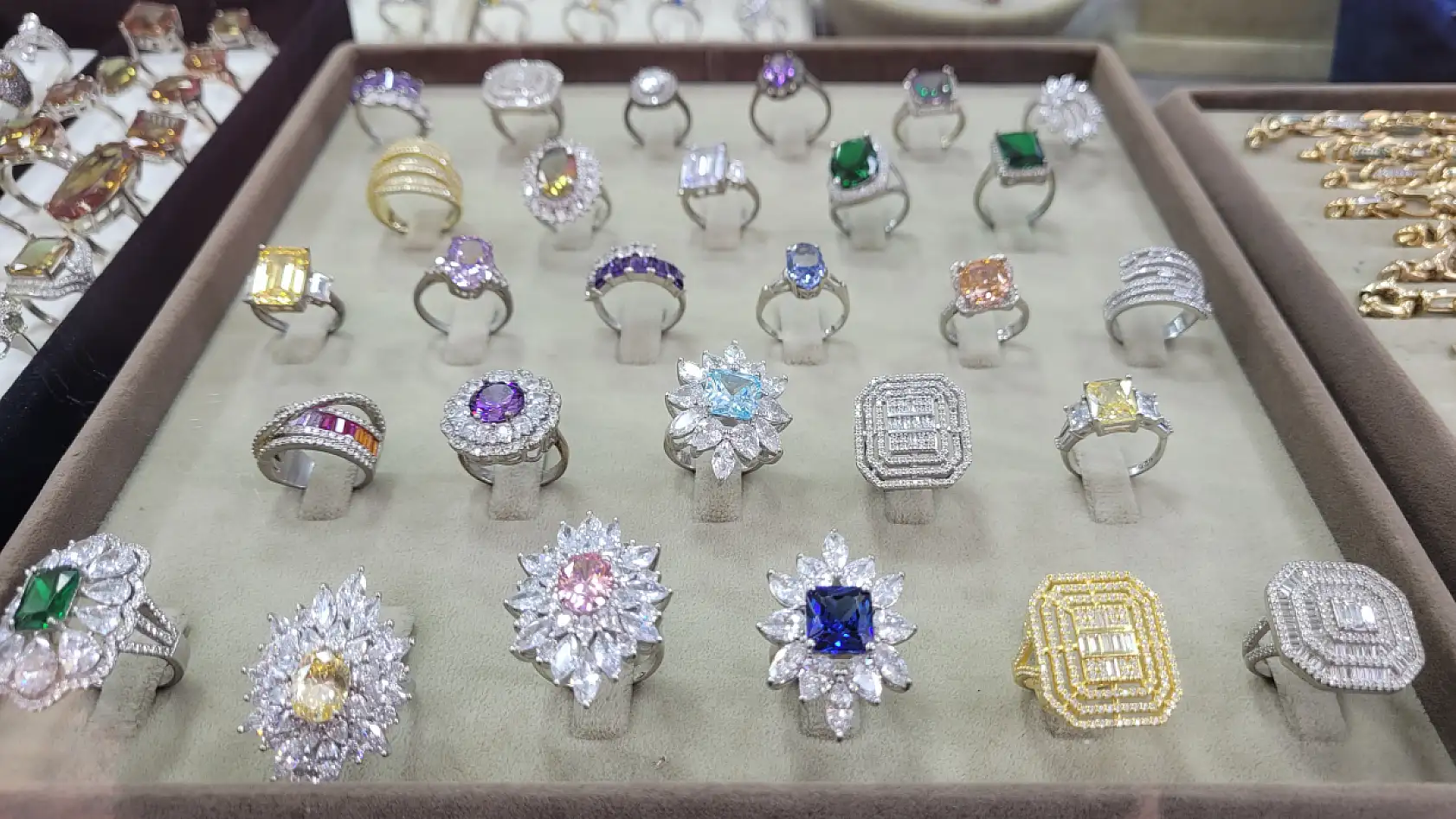 Gümüş, altına alternatif yatırım aracı oldu