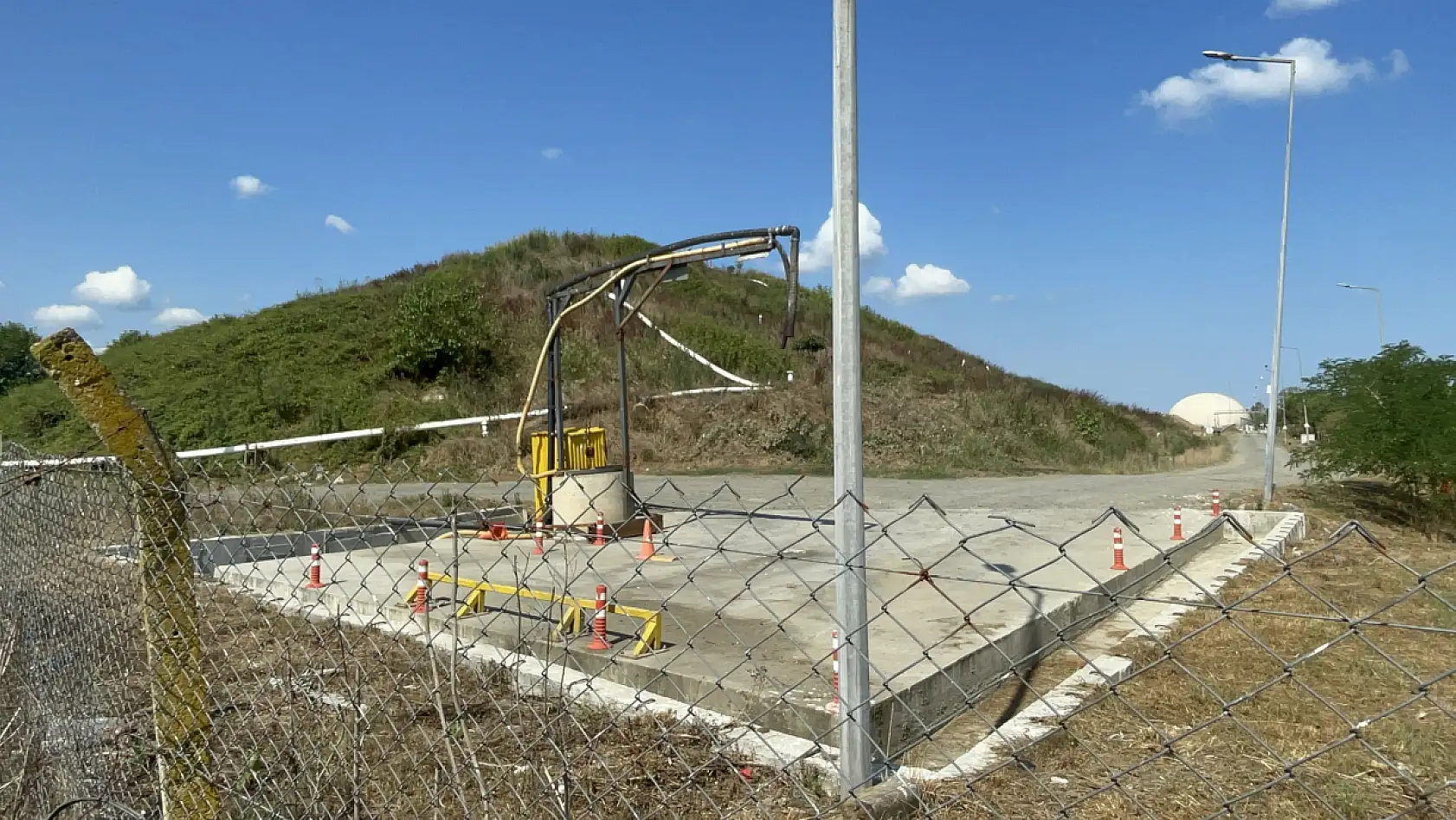 Çarşamba'da Kötü Koku İsyanı: 'Camlarımızı Açamaz Hale Geldik'